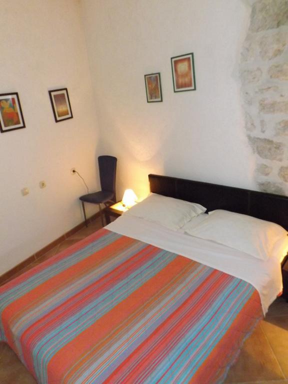 Gudelj Apartments Perast Habitación foto